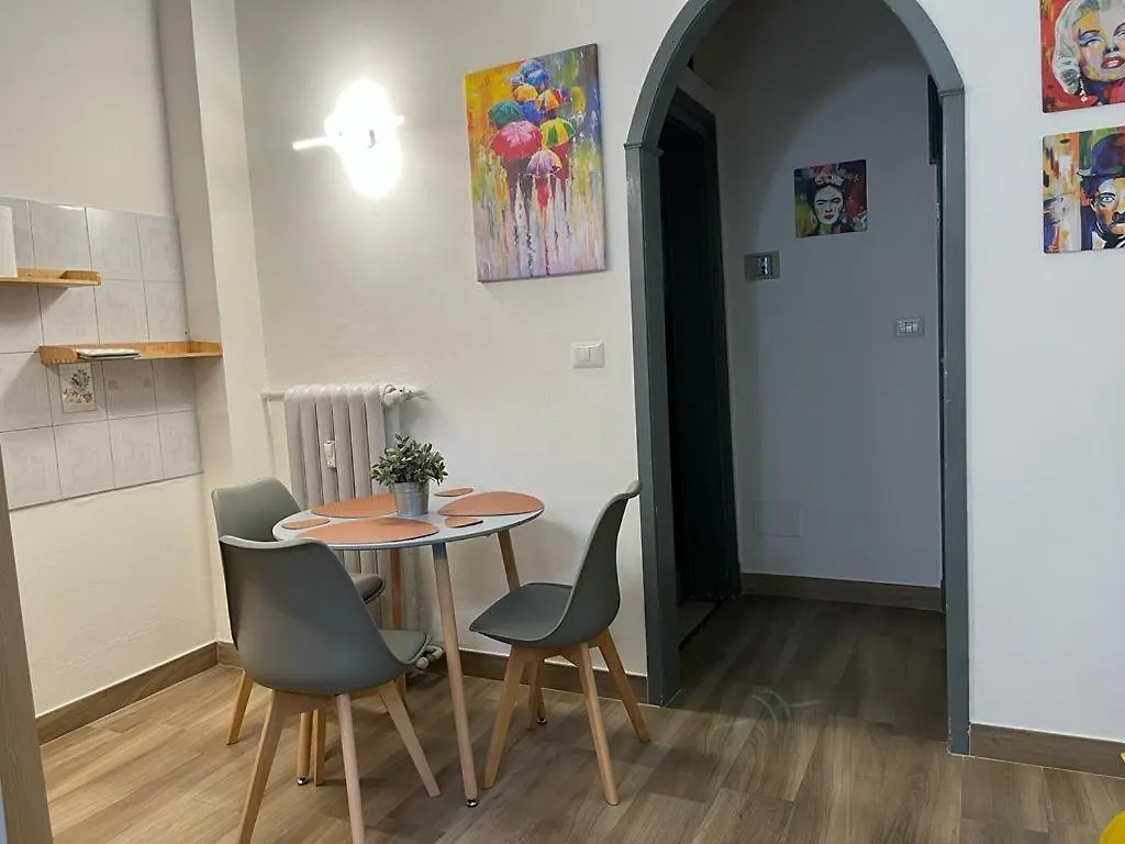 Apartamento Bilocale Zona Citta' Studi Milán